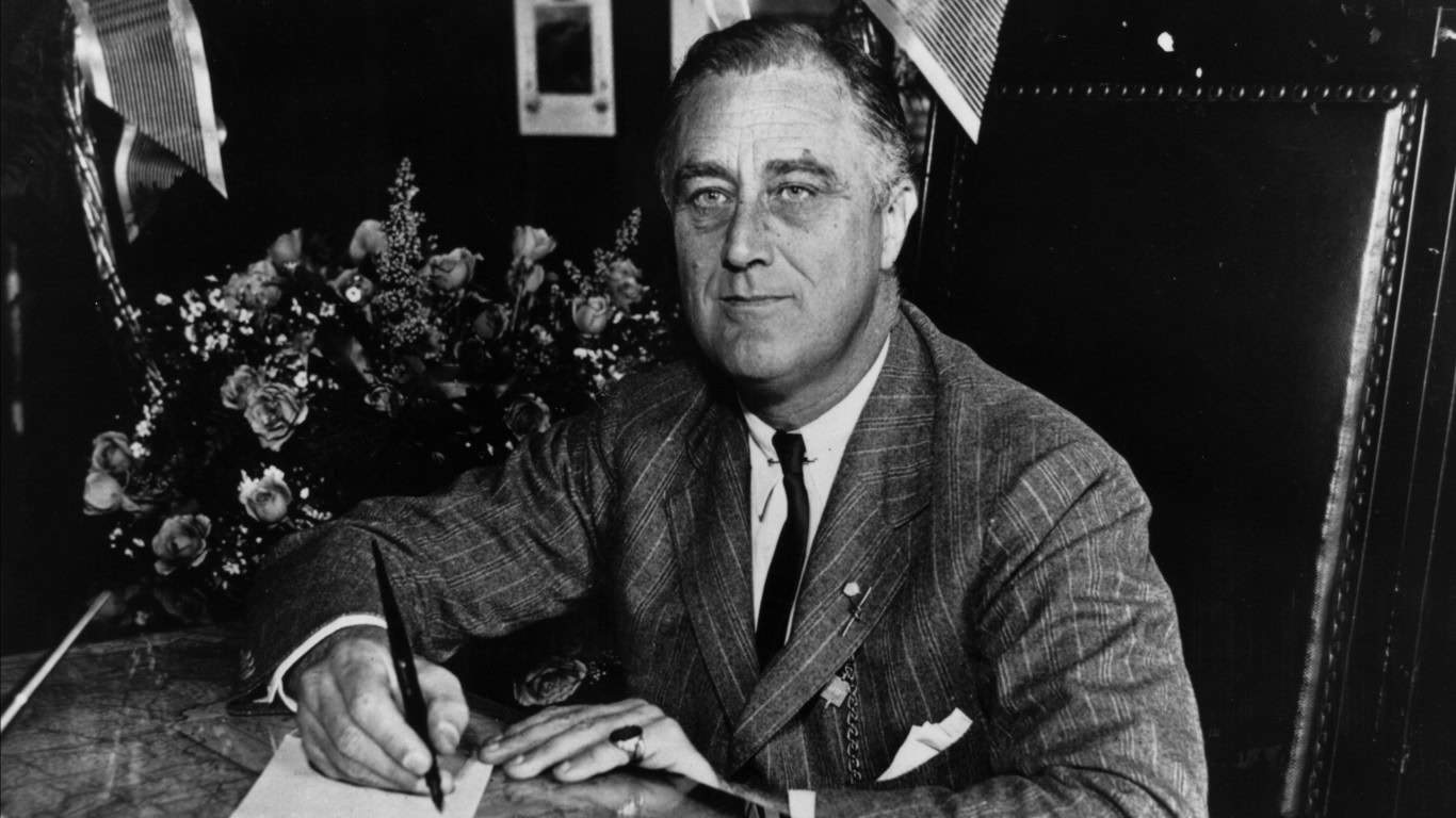 17 Assassination Attempts That Shook U.S. Presidential History