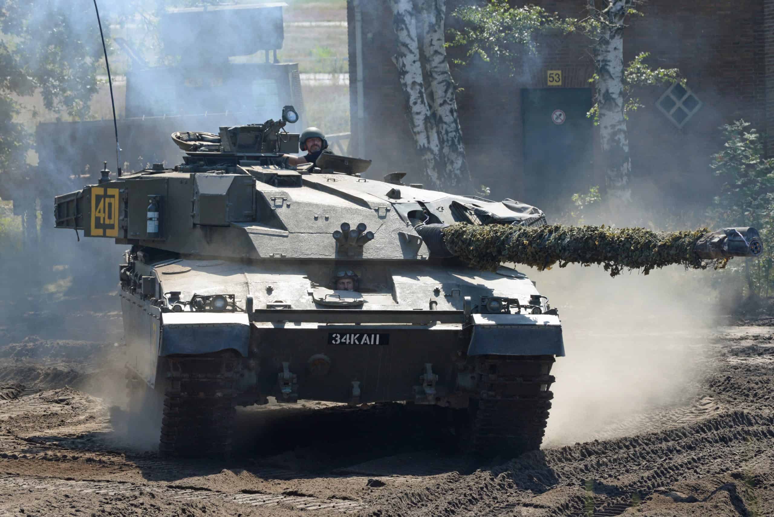 Challenger 2