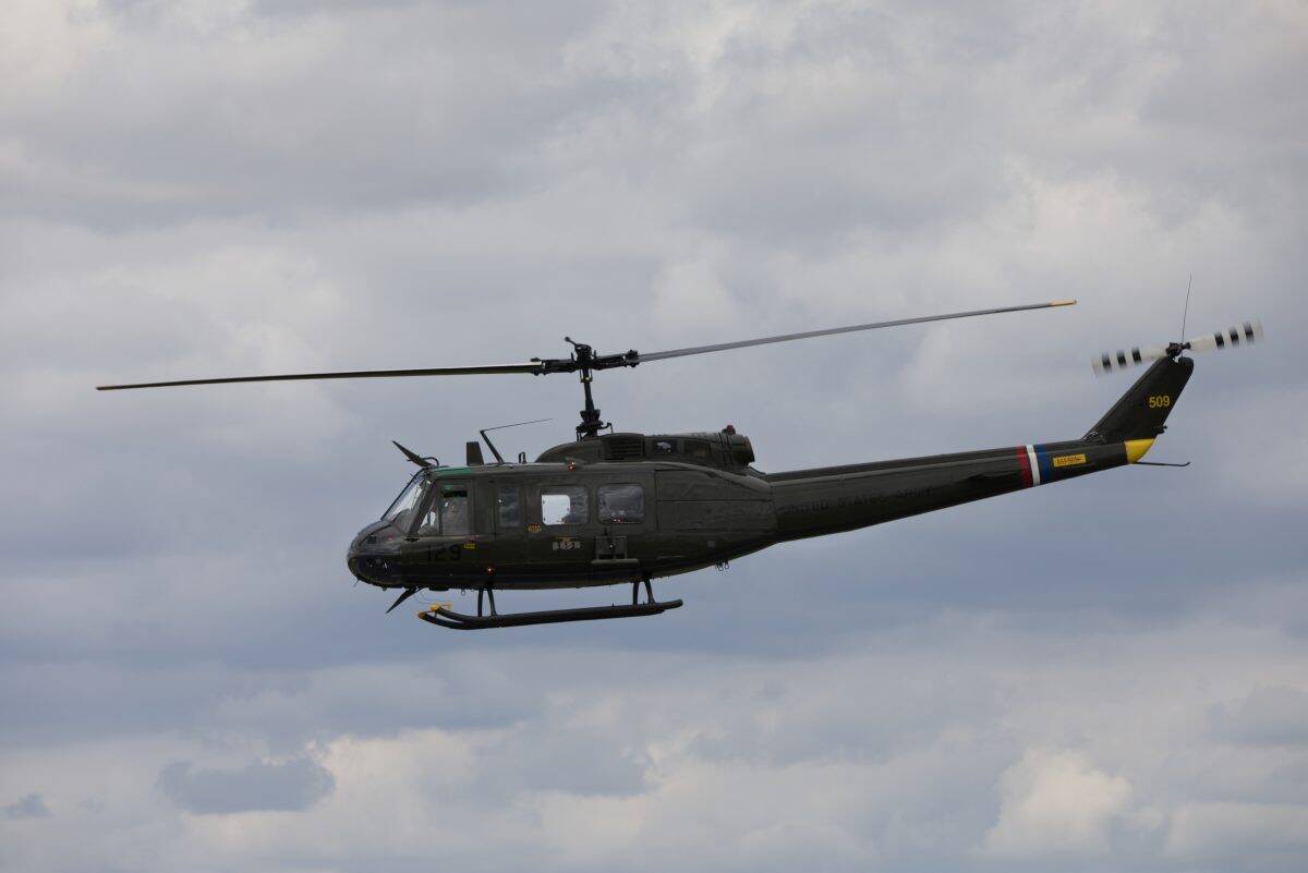 Bell UH-1 Iroquois Huey 5D4 3606 (48706920071)