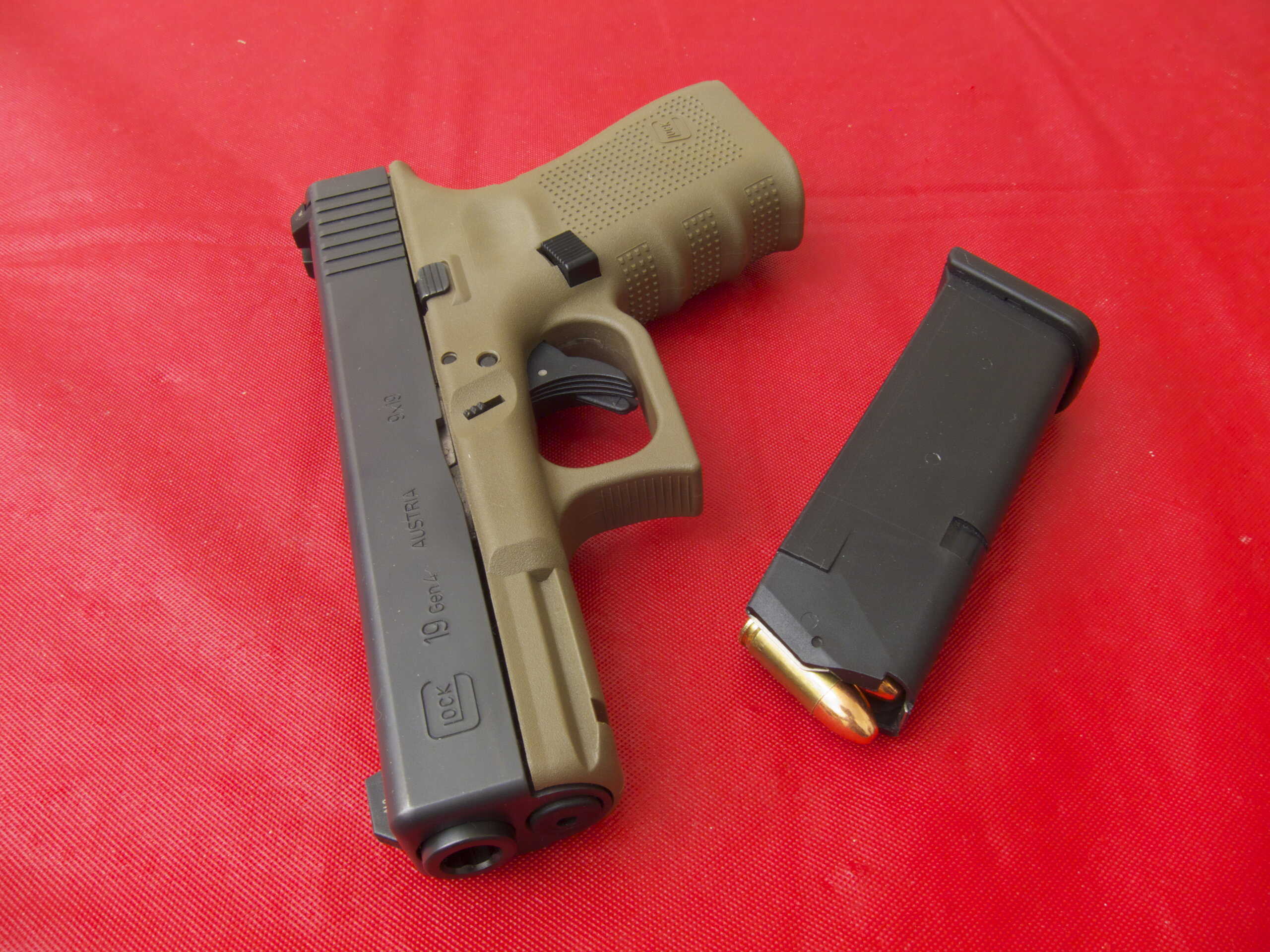 Glock 19