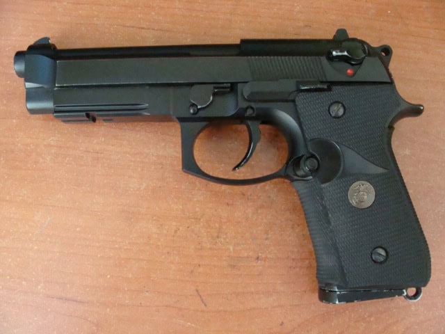 Beretta M9A1