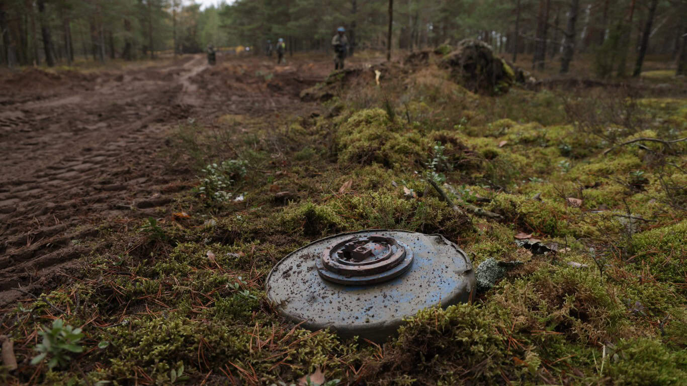 Pressure-Plate Landmine