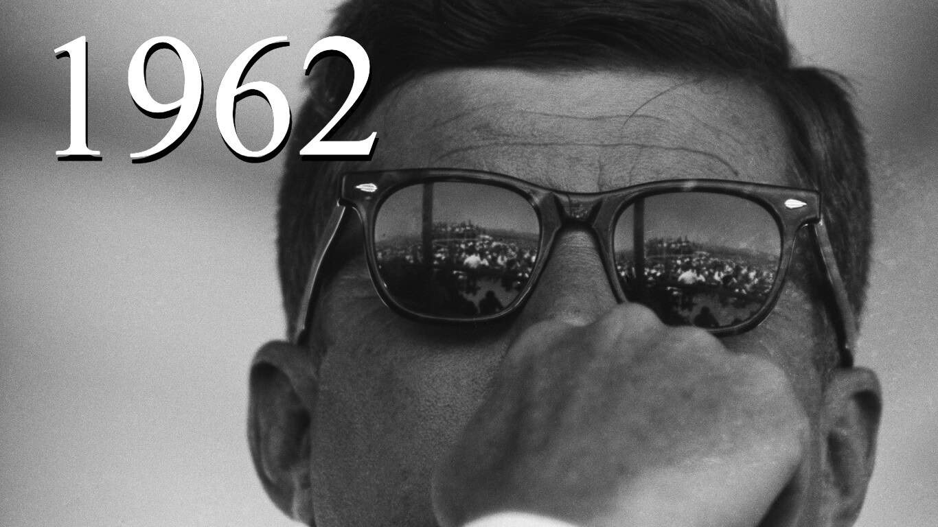 1962
