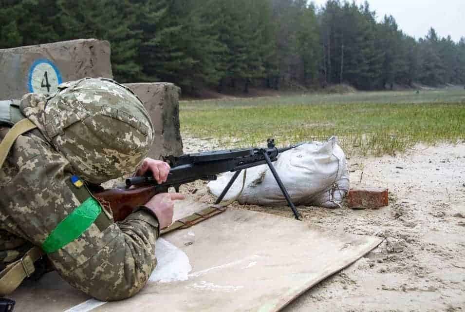 DP-28 / DPM Light Machine Gun