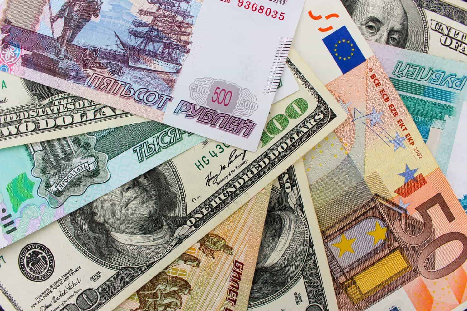 The World's Most Counterfeited Currencies