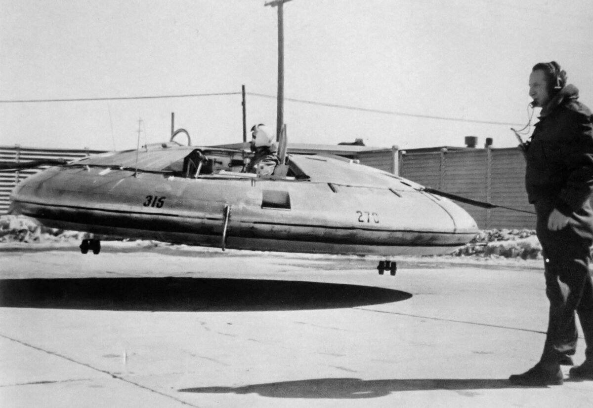 Avro Canada VZ-9AV Avrocar 2 (53993437252)