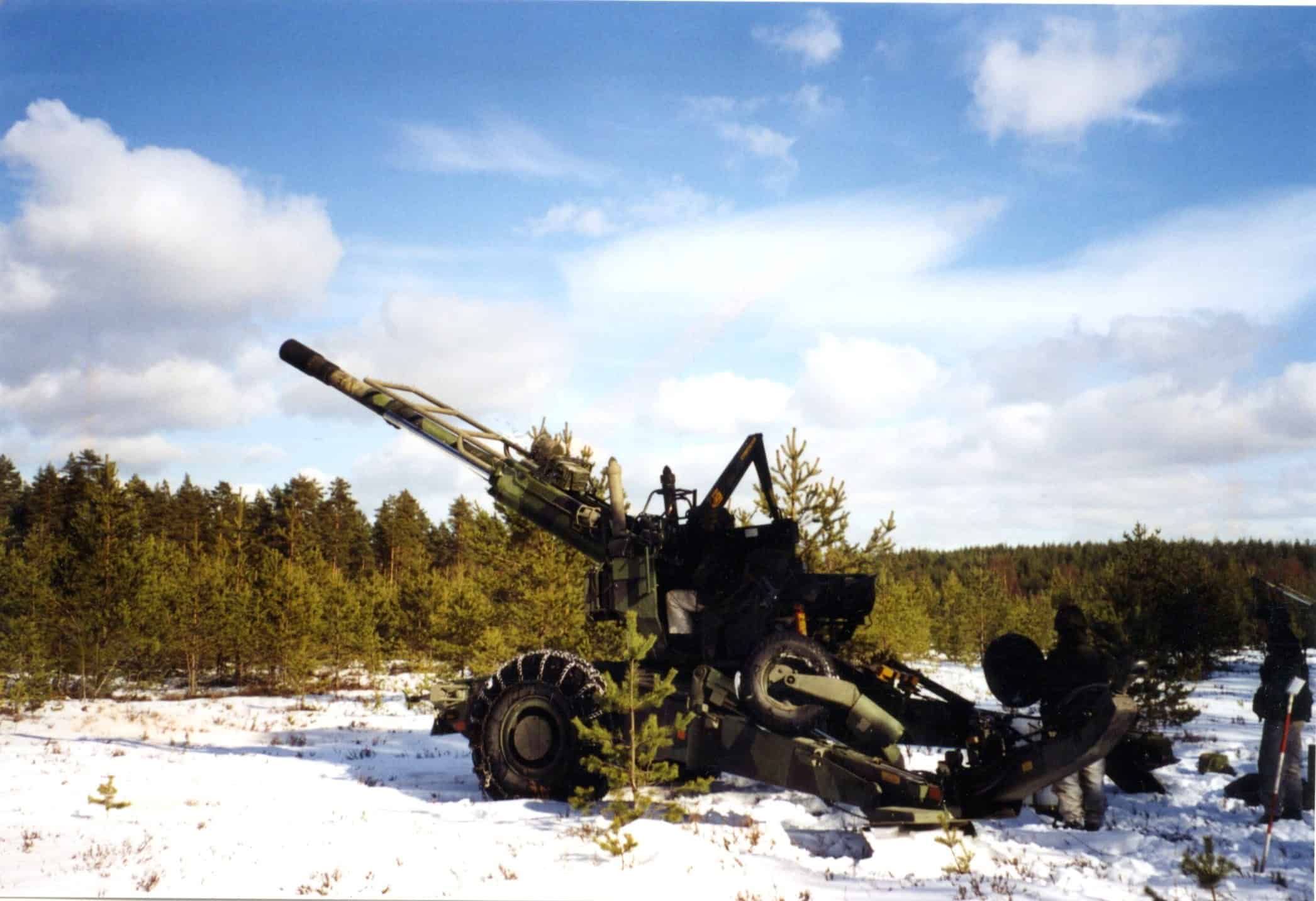 Bofors FH77