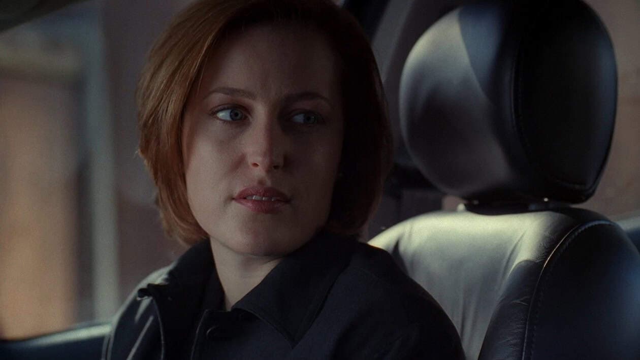 Dana Scully in "The X-Files": Played by Gillian Anderson