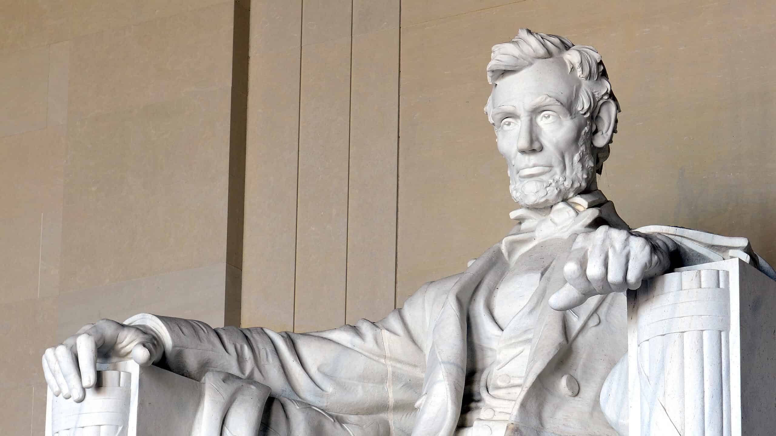 #4 Lincoln Memorial