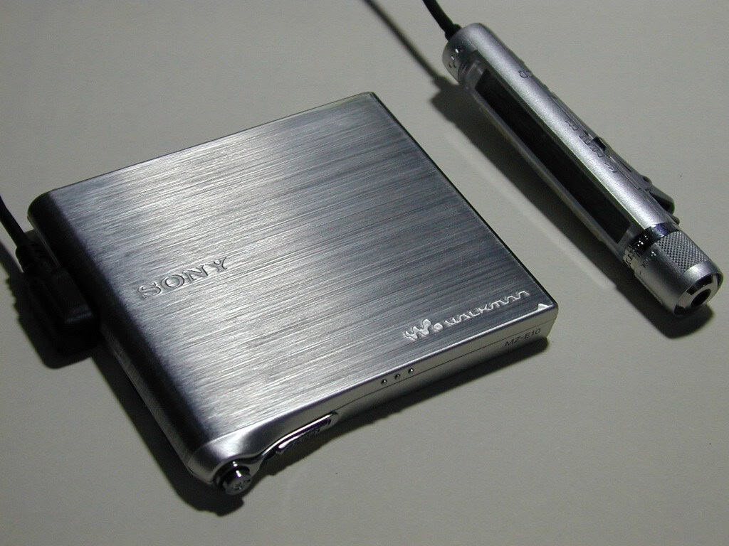 Sony MZ-E1