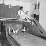 Bowling Alley Pinsetter
