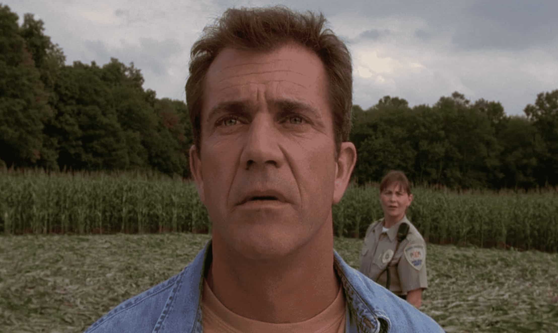 Signs (2002): The Alien Invasion